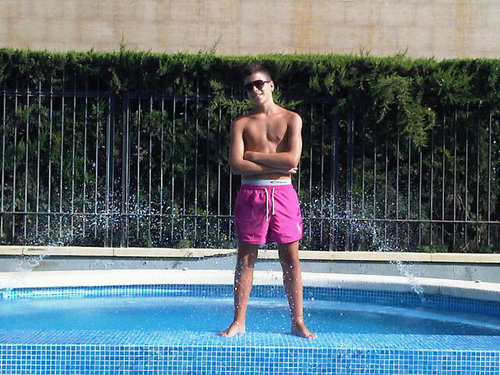 RosaLoveTwin's profile picture. BAYA PUTA MIERDA SE ME HA OLVIDADO LA CONTRASENA DEL PUTO TWITTER