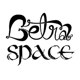 For the love of letters - arranging battles of lettering and calligraphy every week. Good stuff will be printed. I also tweet in Swedish as @Trotsiglinda.