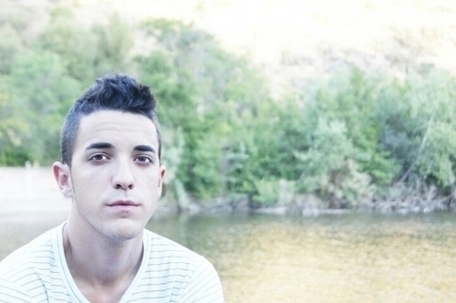 nexoroshkin's profile picture. Занимаюсь художественным искусством, рисую картины, карикатуры, и многое другое.