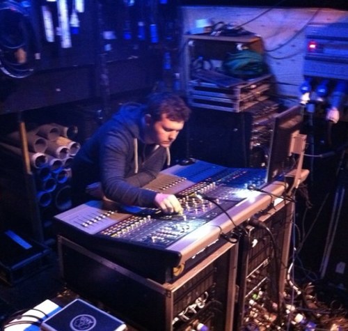 I twiddle knobs for a living... It keeps me busy.