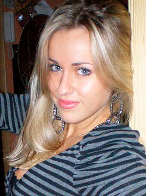 marinaleontaki's profile picture. journalist - To ταξίδι για το εγώ