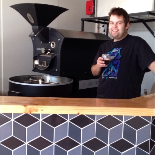 Roaster for @ReverenceCoffee
Q Grader

Wholesale enquiries 03 93722883
andreas@reverencecoffee.com.au
