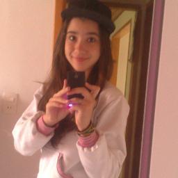 Feliiz e Tristi 
       :(:
