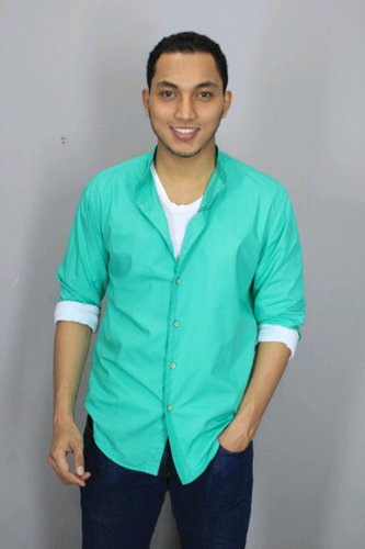 See the invicible, do the impossible and do the best for my college, my career and my life.