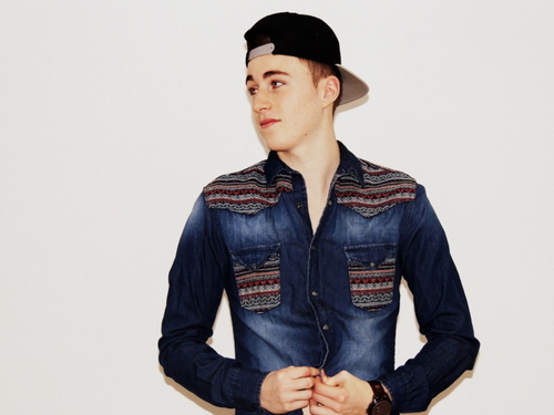 Sparkline2's profile picture. Gamer FPS