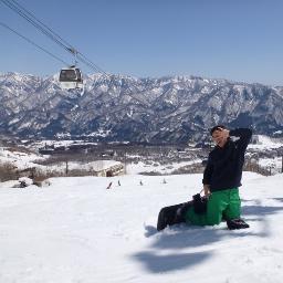 LIVE IN THE MORMENT!!　
富士山とバスケと時々ひねくれ者の素晴らしき留年人生を謳歌中の大学生。