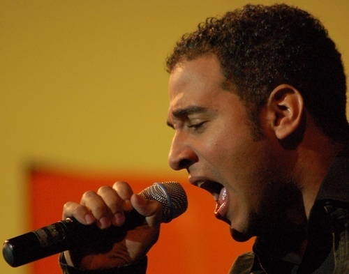 Cantautor, amante de la buena gente y la buena música!