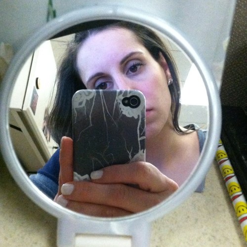 LindsayK7's profile picture. I decided to be a Twatter so I can fulfill my passion for Music, comedians, and inspirational people.