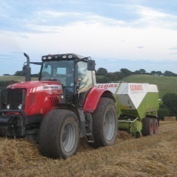Nows your chance to get those nipples stretched and pump your udders! SW England