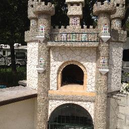 Juan is a master artisan in Decorative Concrete concrete with skills and experience in many facets of the industry.