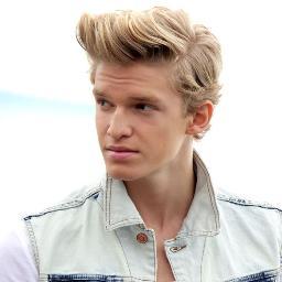 I Love @codysimpson FOLLOW ME!
