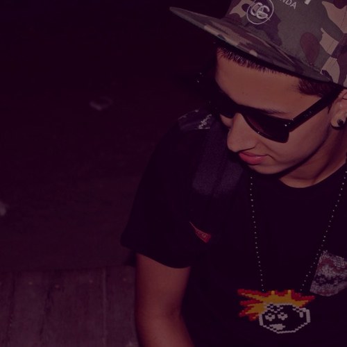 | Darren/Derraw | Urban/Moombahton/House (Electro) DJ | Did Shows For BolleBof , GreenGang And Keizer |