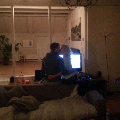 AsNour_'s profile picture. When you realize you are worth it, then you become worth it.. Self englightenment is the goal, self love is the way!