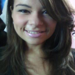 MeninaMulher temente ao meu DEUS todo poderoso amo minha familia e meus amigos e adoro pessoas simples!♥Amo o meu curso: Administração-UEPB