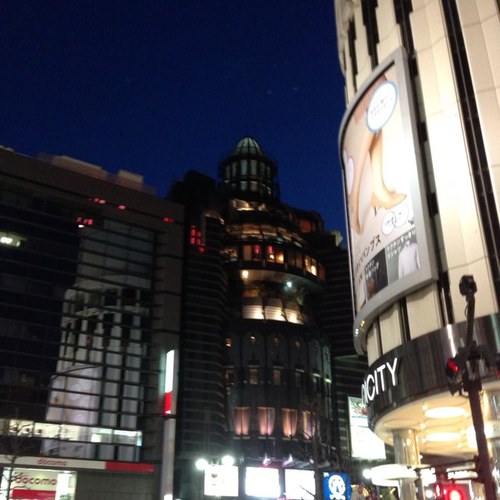 fps_hetakusyo's profile picture. FPS、TPS好きです。PS3でMW3とBO2やってます。今はBO2でーす。MW3も誘ってくれればやります！キルレは0.8でタダのザコです。基本S&Dやってます。ガチ勢はあんまり好きじゃないです。敵がガチだと自分もガチ武器使いますが…。お手柔らかに。よろしく。