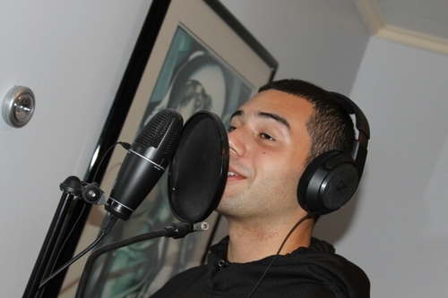 AyoThisis's profile picture. 