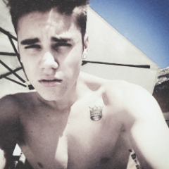Justin Drew Bieber Is my idol
*---* вєℓιєвєя
-Selenagomezloveyou.K I D R A U H L