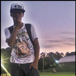 - meeu, e não divido com ngm ! u.u, conta smp seu preeto shatu s2 // @_prettiinha