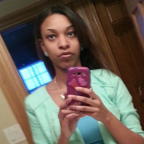 PrettyGirl_RoXx's profile picture. #MU13 #progress changing the world one day one second one hour at a time