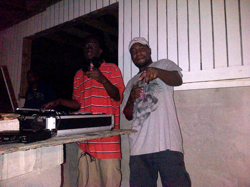 DjSkin242's profile picture. #MusicLife
#Ambitious
#YoungAndGettingIt
#3Hunna
#242
 #D.O.D.K.D