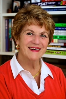 I am an independent educational consultant who helps high school students prepare for the college search and find the right fit college fit.