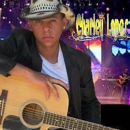 Sou Cantor e Compositor de música sertaneja,A minha vida é compor e cantar! Eu amo o que faço. É dom é mais forte que eu...