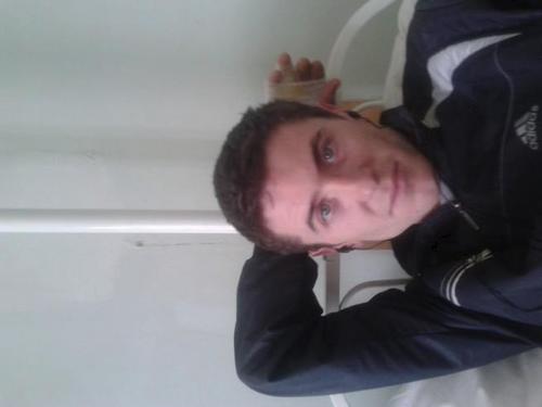 petjaN21's profile picture. - Да потцKй­pxГому, что они не выходят замуж…