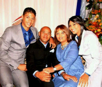 Chareldine's profile picture. 