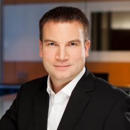 Peter Borszcz Kelowna Real Estate and Business Lawyer... “Real Estate law is happy law, it’s where people make love, money and on a good day, both”