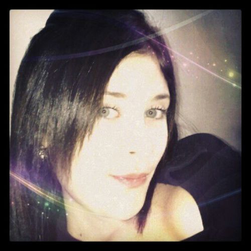 Venezolana                                                                            Instagram gabrielaruiz27 follow