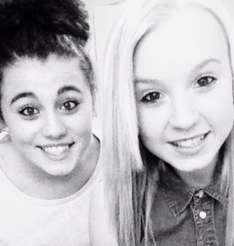 Follow me and i will follow you back:))
