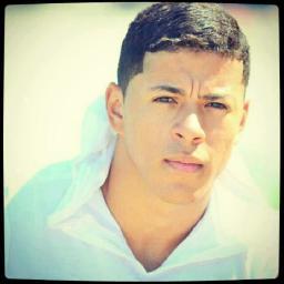 Cair, sofrer, errar, perder, se for pra me ensina a viver.. vale a pena!