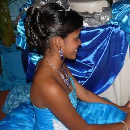 NaitzaGiuliany's profile picture. Opositora al 1000%. Y si ustedes son Bravos Nosotros somos ARRECHOS CARAJO!!!! No nos dejaremos! #TocarViolínTecladoFlauta.Otaku Full.#ParaMisSueñosNoHayLimites