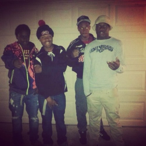 #Free Sherick , Leedric , Tay, Nd Shaw , Ina World Fulla #SackRats #TeamFreaks #1020B.S #JoeWorld http://t.co/cXC23lh9BE