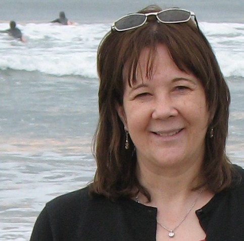 Minister, Mom, Musician, loves the Packers, loves tea- light candles, Centering Prayer