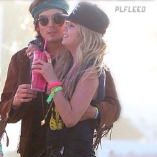@ashbenzo marry me? HALEB IS FUCKING REAL