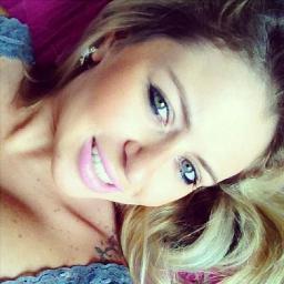 Prefiro fazer e me arrepender do que imaginar como seria!!