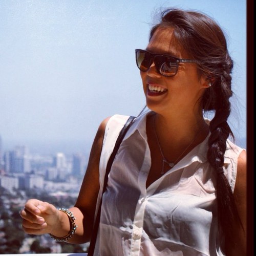 j_huhhh's profile picture. 