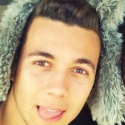 -  Music is the air I breathe '  namorado da @baahcarolinne  forevermore  s2'