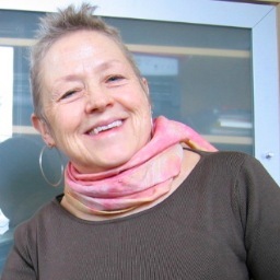 PSDesign4U's profile picture. I love meeting people and helping them become happy in their special environment. That's why my designs will reflect you, the homeowner, not me, the designer.