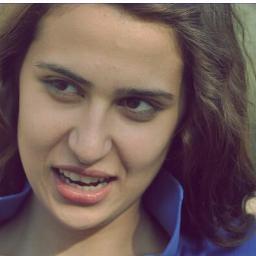 Adım PINAR YENAL , 17 Yaşındayım , Fanatik BURSASPOR'luyum , Hiphop Türü müzik Dinlerim , 1,72 Boyundayım , BUĞDAY Tenliyim , Birazda Şımarığım :D