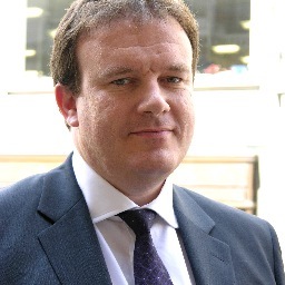 Experienced executive, and advisor, leading  organisations through a transition. Challenging, honest, pragmatic and, I hope, helpful.