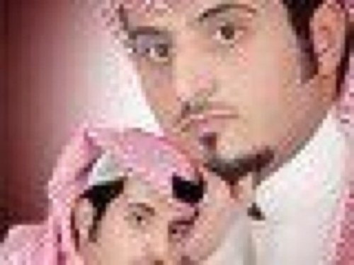 روحي تنتمي للماضي قليلا /متمسگ بآرائي وأقبل النقاش برحابة صدر وبحدود الأحترام كرم قلوبكم في المتابعه يسعدني ﻓ شكرا لكل من يتابعني ( الخاص مهمل احترمنآ لحبيبتي❤
