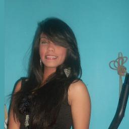 Si quieres saber de mi solo sigueme & Te Sigo :*  es algo simple!  ♥