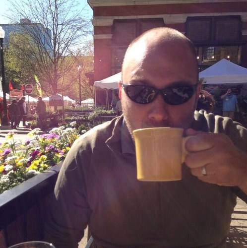 Associate Professor @utpb | MS & PhD from @utknoxville | Married to @MrsHendReads | https://t.co/xgxiuhrXBc | he/him