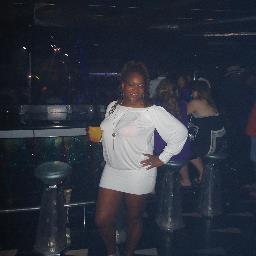 sostl13's profile picture. UNAPOLOGETICALLY A  BLACK WOMAN WHO LOVES HER BLACK MEN❤💚🖤✊🏿