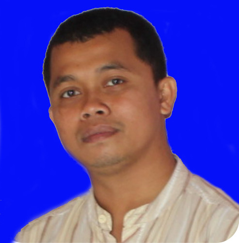 Berbagi dengan hati, sematkan ikhlas dihati