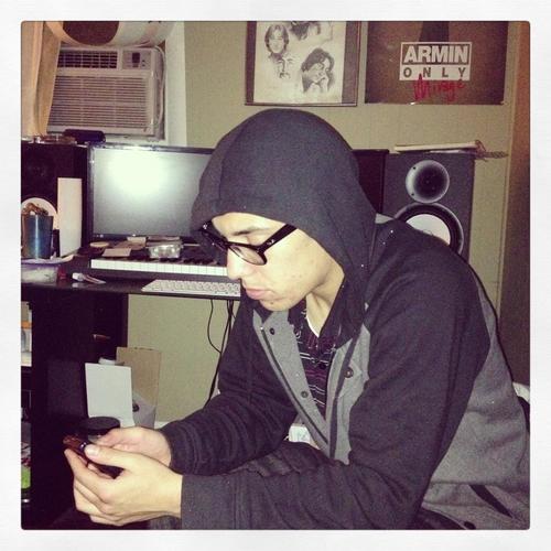 pinzo329's profile picture. A student first and teacher second.