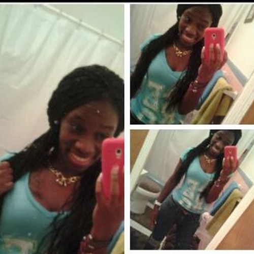 ` Been Through So Much In Life , But I Understand Whatever Doesnt Kill Me Makes Me Stronger . ❤