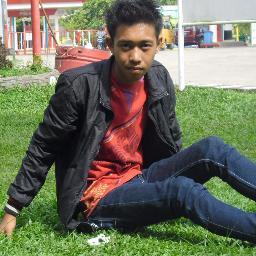 cinta bisa tumbuh dimana saja. namun pandailah memilih mana yang harus disirami, diabaikan atau bahkan dibiarkan layu dan mati.